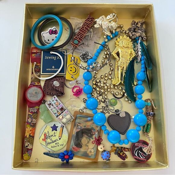Vintage Junk Drawer Lot - Picture 1 of 6